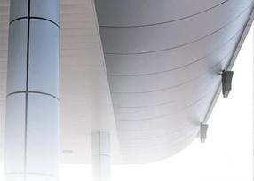 金属于形，匠心为魂——广州新维艺建材的金属建筑装饰之道